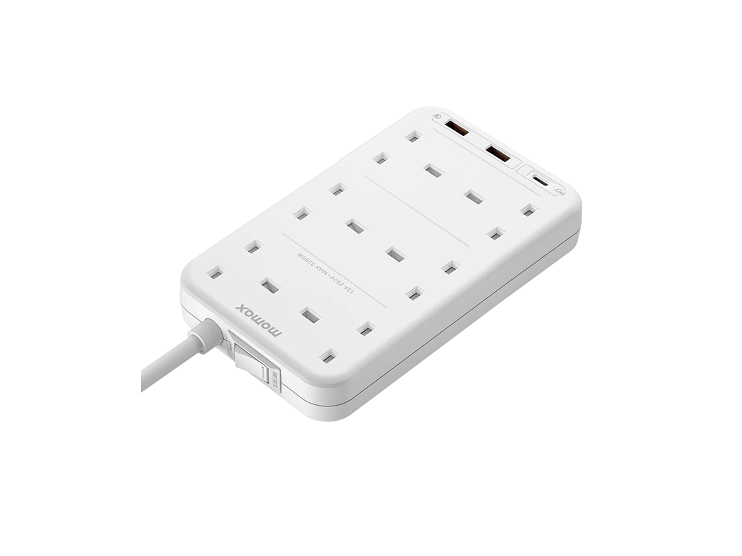 Momax OnePlug 6-Outlet Power Strip With USB - White n Qatar Momax OnePlug 6-Outlet Power Strip With USB - White n Qatar